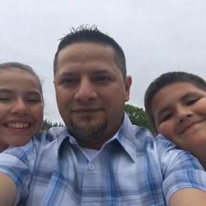 Meet your Posher, Leo